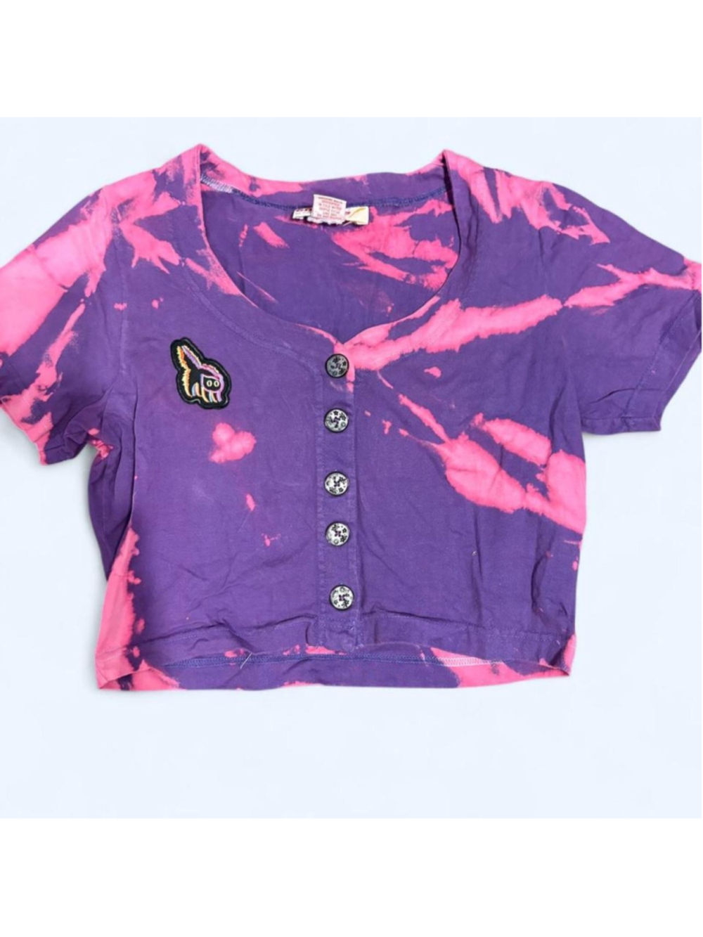 Energie pink/purple tie-dye cropped button-up shirt with cat patch and upcycled
